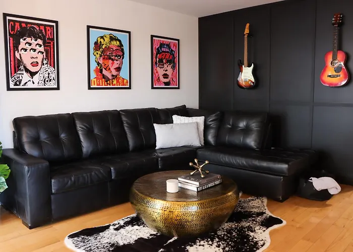 Luxury Artist Condo In Montreal